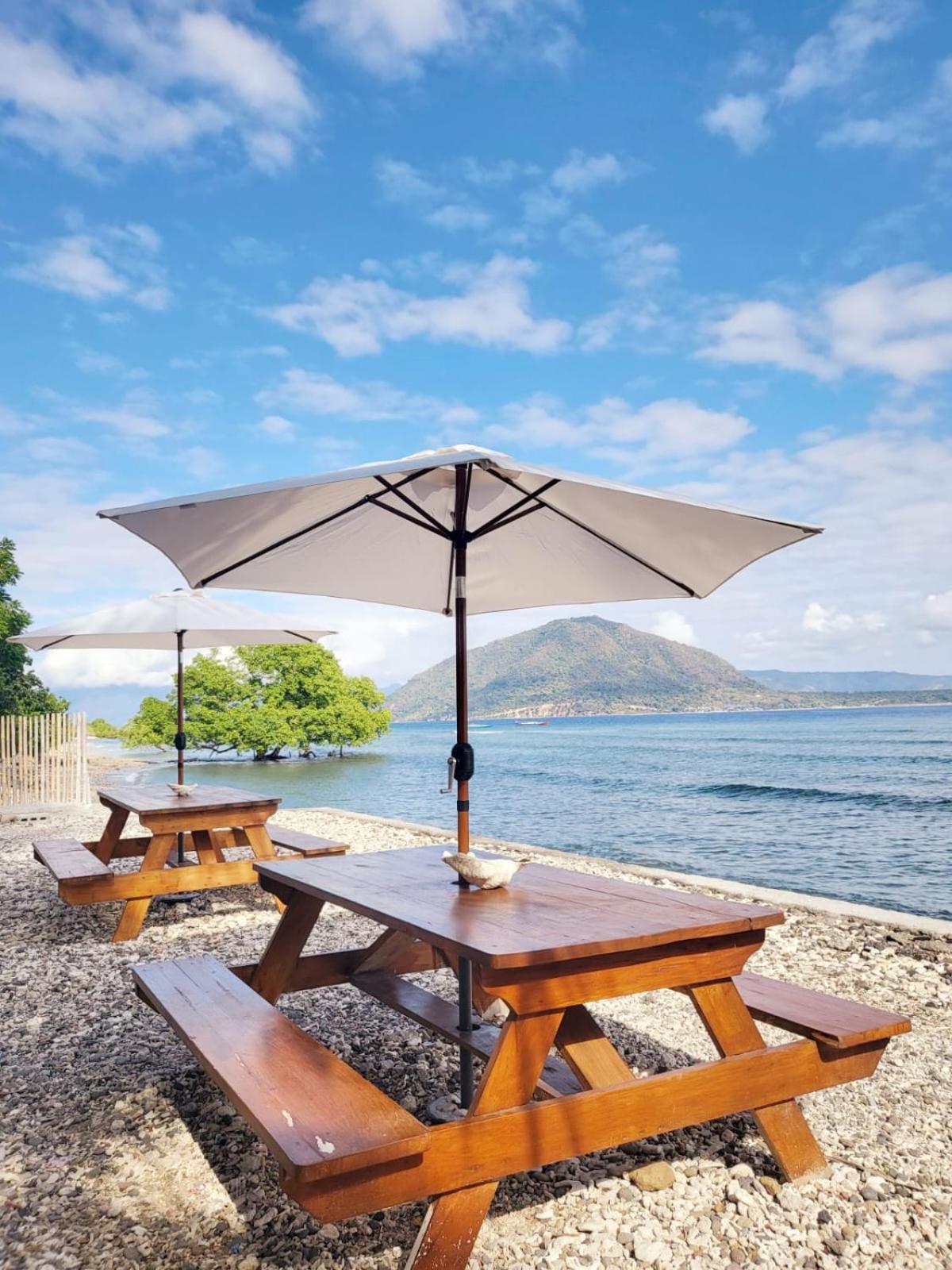 Bruri Villa Alor Kecil エクステリア 写真