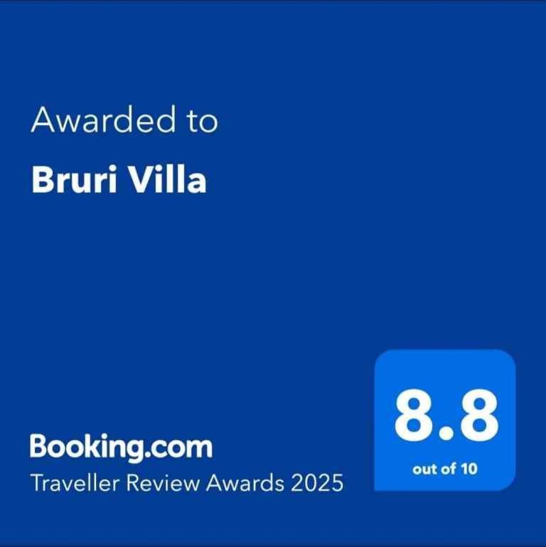 Bruri Villa Alor Kecil エクステリア 写真